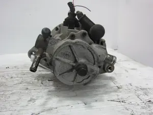 Foto de ALTERNADOR KIA SORENTO (BL) 2.5 CRDi CAT (140 CV / 103 KW) referencia AF111393 foto 4