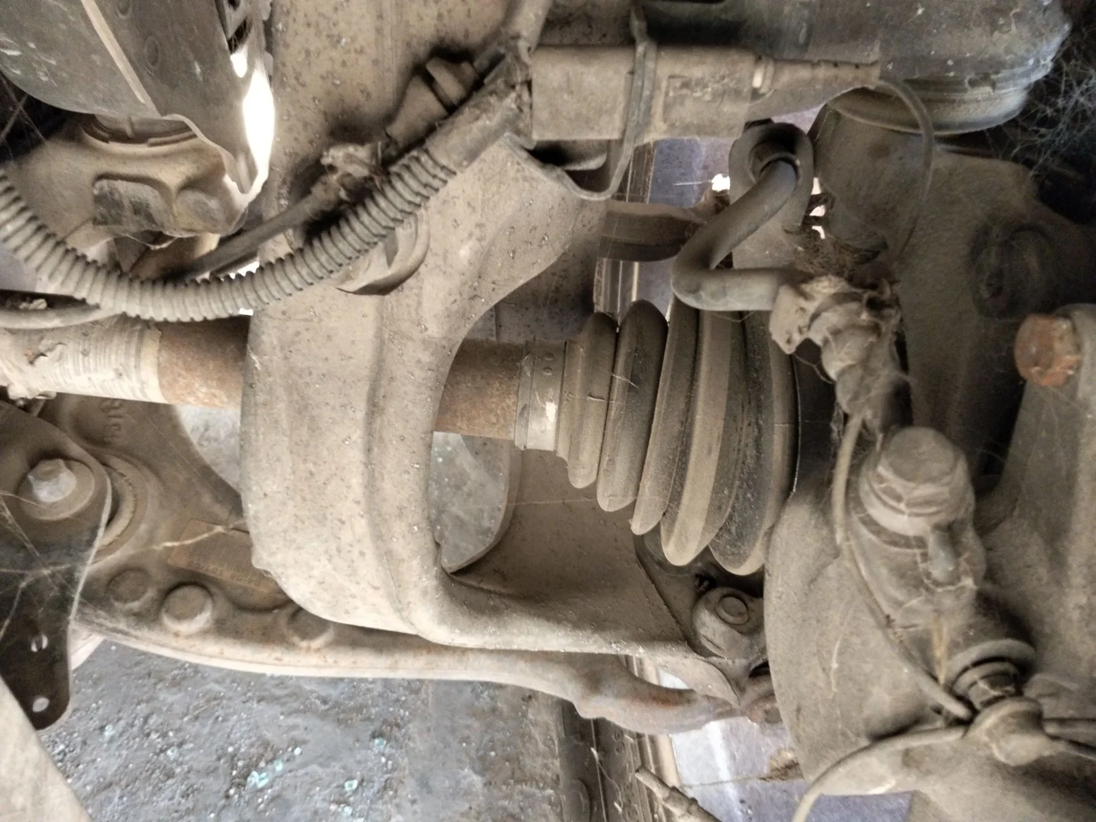 Foto de BIELETA ESTABILIZADORA DELANTERA IZQUIERDA PEUGEOT 407 1.6 HDi FAP CAT (9HZ / DV6TED4) (109 CV / 80 KW) referencia 508752