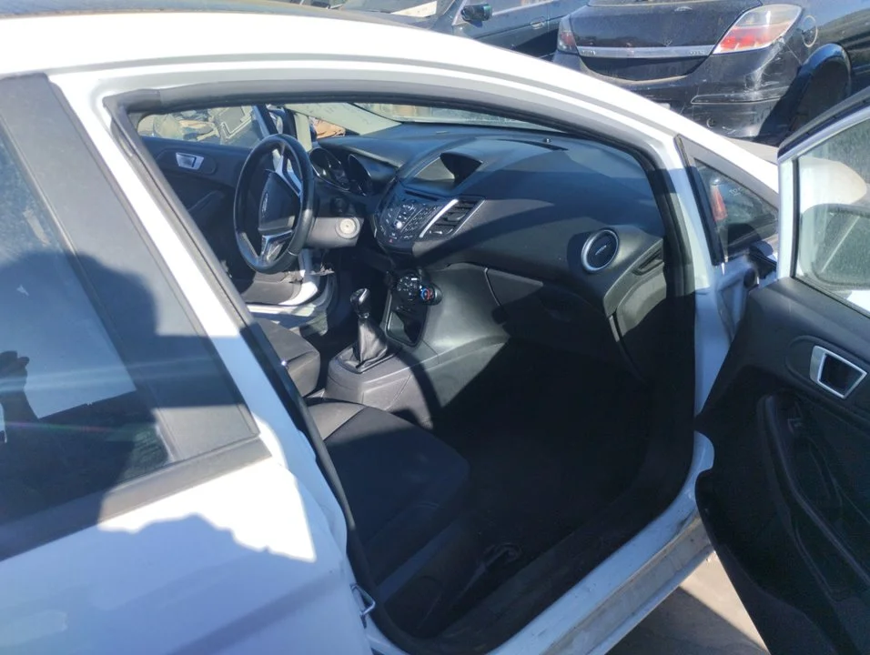 Foto de NO IDENTIFICADO FORD FIESTA (CNN) 1.5 TDCi CAT (75 CV / 55 KW)