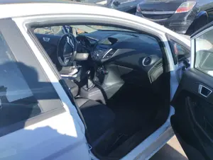 Foto de NO IDENTIFICADO FORD FIESTA (CNN) 1.5 TDCi CAT (75 CV / 55 KW)
