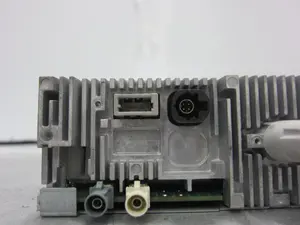 Foto de SISTEMA AUDIO / RADIO CD PEUGEOT 308 1.6 HDi (92 CV / 68 KW) referencia 9810475480 foto 5