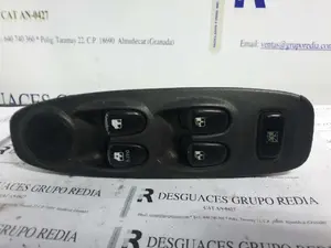 Foto de MANDO ELEVALUNAS DELANTERO IZQUIERDO HYUNDAI ACCENT (LC) referencia 620W10270