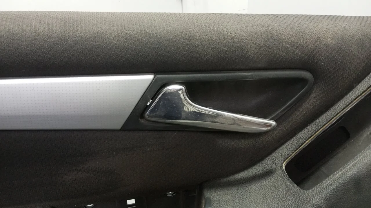 Foto de MANETA INTERIOR DELANTERA IZQUIERDA MERCEDES-BENZ CLASE A (BM 169) 2.0 CDI CAT (140 CV / 103 KW) referencia A1697600961