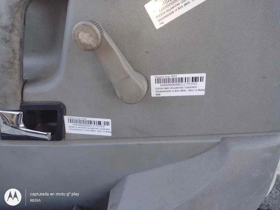 Foto de ELEVALUNAS DELANTERO IZQUIERDO VOLKSWAGEN T4 TRANSPORTER BUS 1.9 Turbodiesel CAT (ABL) (68 CV / 50 KW)