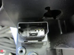 Foto de NO IDENTIFICADO VOLKSWAGEN PASSAT BERLINA (3C2) 2.0 TDI (140 CV / 103 KW) referencia 3C1857101 foto 2