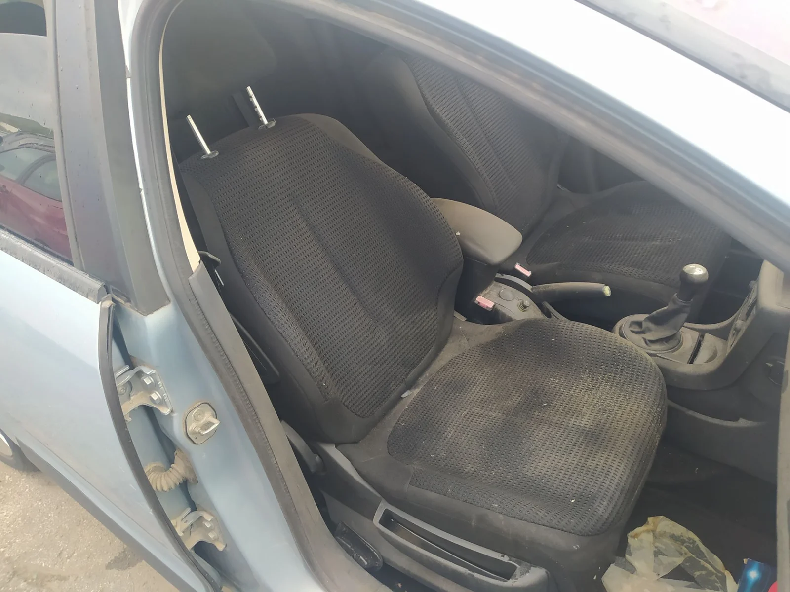 Foto de CINTURON SEGURIDAD DELANTERO DERECHO CITROEN C4 BERLINA 1.6 16V CAT (NFU / TU5JP4) (109 CV / 80 KW) referencia 8974T5