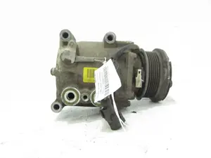 Foto de COMPRESOR AIRE ACONDICIONADO FORD FOCUS C-MAX (CAP)(2003) referencia YSAH19D629AD foto 5