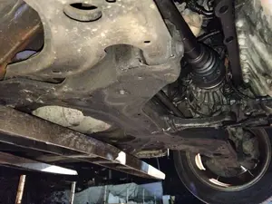 Foto de PUENTE DELANTERO VOLKSWAGEN GOLF IV BERLINA (1J1)(10.1997)