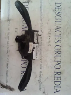 Foto de MANDO MULTIFUNCION SEAT IBIZA (6L1) 1.9 TDI (101 CV / 74 KW) referencia 6Q0953503CG foto 3