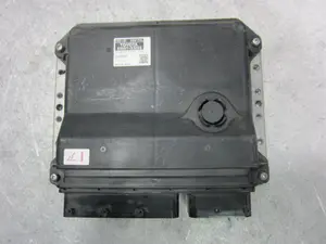 Foto de CENTRALITA MOTOR UCE LEXUS IS (DS2/IS2) referencia 8966153D80