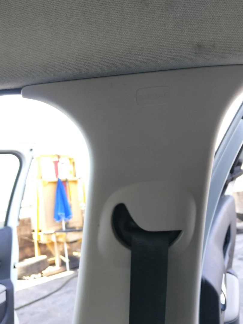 Foto de AIRBAG CORTINA DELANTERO DERECHO CITROEN C4 CACTUS 1.2 12V VTi (82 CV / 60 KW) referencia 9804358780