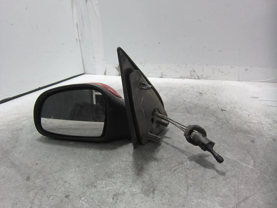 Foto de RETROVISOR IZQUIERDO CITROEN SAXO 1.4 (75 CV / 55 KW) referencia 1225314