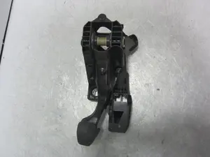 Foto de PEDAL FRENO SEAT LEON (5F1) 1.6 TDI (105 CV / 77 KW) referencia 5Q1721117
