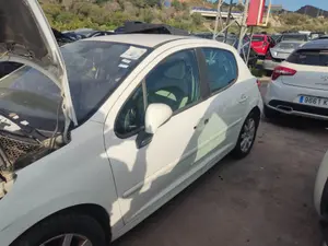 Foto de PUERTA DELANTERA IZQUIERDA PEUGEOT 207 SW 1.4 16V VTi (95 CV / 70 KW) referencia 9002X5 foto 5
