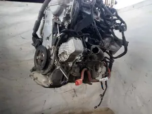 Foto de MOTOR COMPLETO TOYOTA YARIS (P13) 1.5 16V CAT (Híbrido) (75 CV / 55 KW) referencia 1NZFXE X1NP92 foto 11