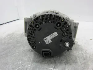 Foto de ALTERNADOR PORSCHE MACAN (95BA) referencia 06L903024F foto 3