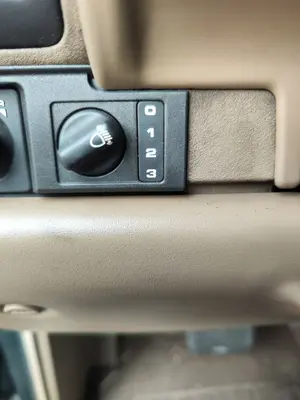 Foto de MANDO LUCES LAND ROVER DISCOVERY (LT) 4.0 V8 CAT (185 CV / 136 KW)
