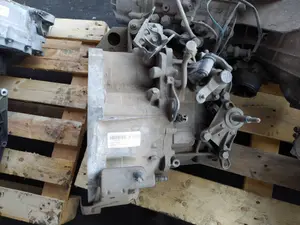 Foto de CAJA CAMBIOS RENAULT MEGANE II BERLINA 3P referencia 8200156391 foto 6