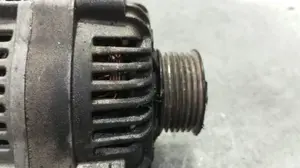 Foto de ALTERNADOR PEUGEOT 206 1.4 HDi (68 CV / 50 KW) referencia 5705KX foto 12