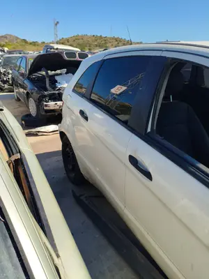 Foto de PUERTA TRASERA DERECHA MERCEDES-BENZ CLASE B (BM 245) 2.0 CDI CAT (109 CV / 80 KW) referencia A1697302205