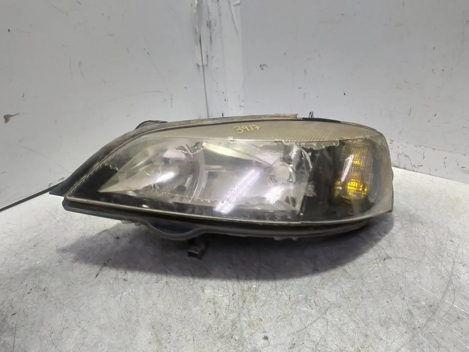 Foto de FARO IZQUIERDO OPEL ASTRA G BERLINA 1.7 16V DTI CAT (Y 17 DT / LR6) (75 CV / 55 KW) referencia 93175368