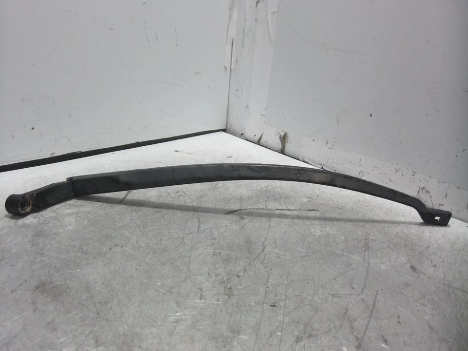 Foto de BRAZO LIMPIA DELANTERO DERECHO TOYOTA AVENSIS CROSS SPORT (T27) 1.8 16V CAT (147 CV / 108 KW) referencia 97036203