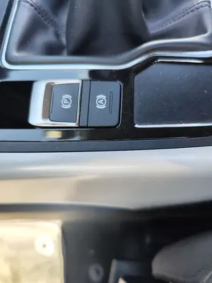 Foto de PALANCA FRENO AUDI A6 AVANT (4GD) 2.0 16V TDI (190 CV / 140 KW) referencia 4G1927225B