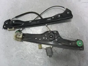 Foto de ELEVALUNAS DELANTERO IZQUIERDO BMW SERIE 3 BERLINA (E90) 2.0 16V Diesel (163 CV / 120 KW) referencia 7140587E foto 4
