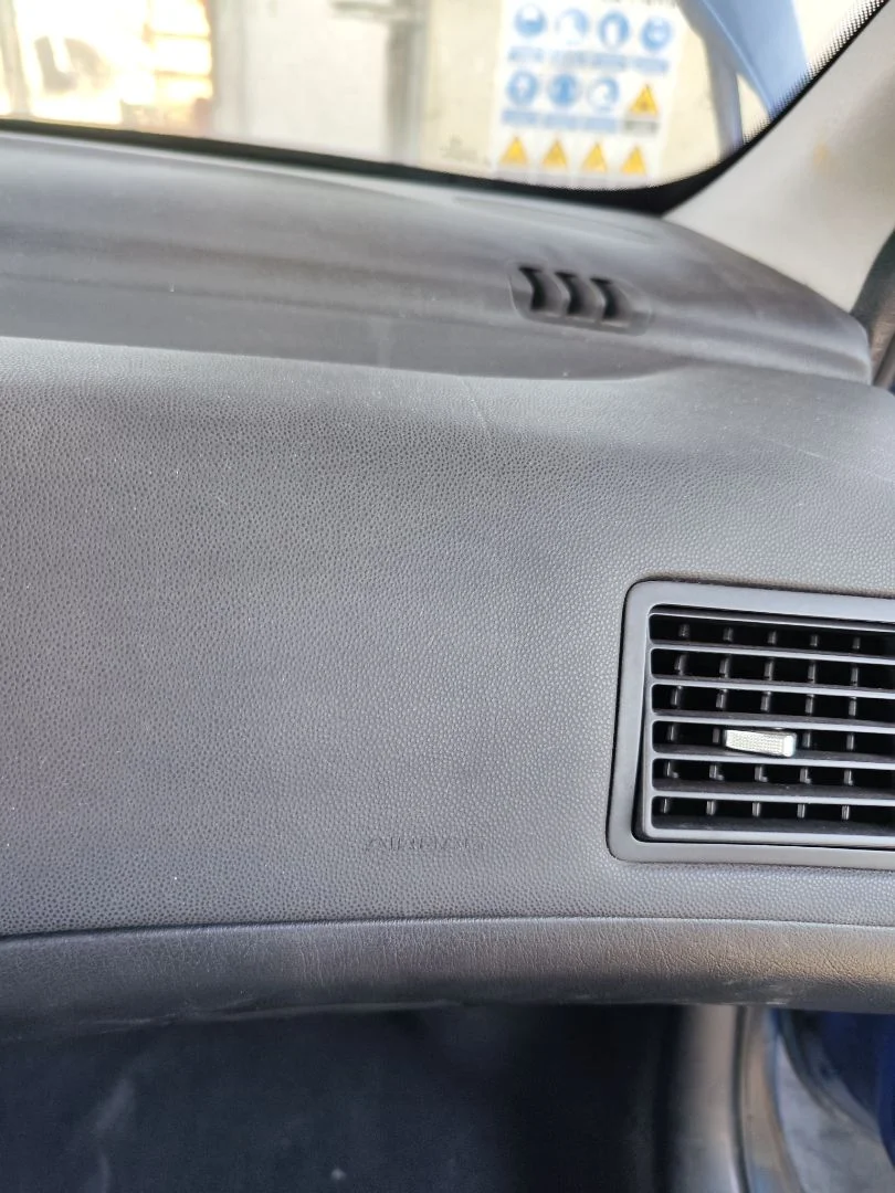 Foto de AIRBAG DELANTERO DERECHO PEUGEOT 307 (S1)(04.2001) 1.6 16V CAT (109 CV / 80 KW) referencia 8216J8