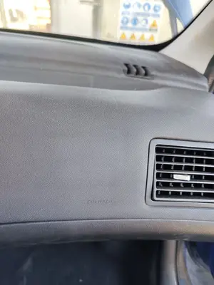 Foto de AIRBAG DELANTERO DERECHO PEUGEOT 307 (S1)(04.2001) 1.6 16V CAT (109 CV / 80 KW) referencia 8216J8