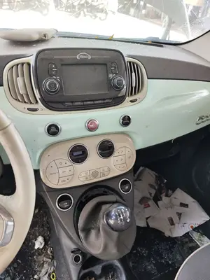 Foto de CONSOLA CENTRAL FIAT 500 (150) BERLINA 1.2 CAT (69 CV / 51 KW)