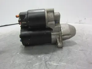 Foto de MOTOR ARRANQUE OPEL CORSA D 1.3 16V CDTI (75 CV / 55 KW) referencia 113843 foto 2