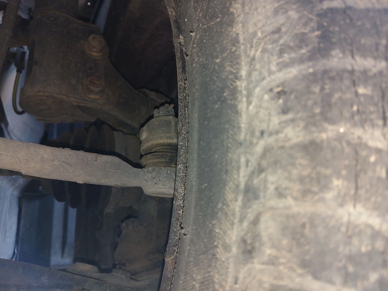 Foto de PINZA DE FRENO DELANTERA DERECHA TOYOTA COROLLA (E12) 1.4 16V CAT (97 CV / 71 KW)