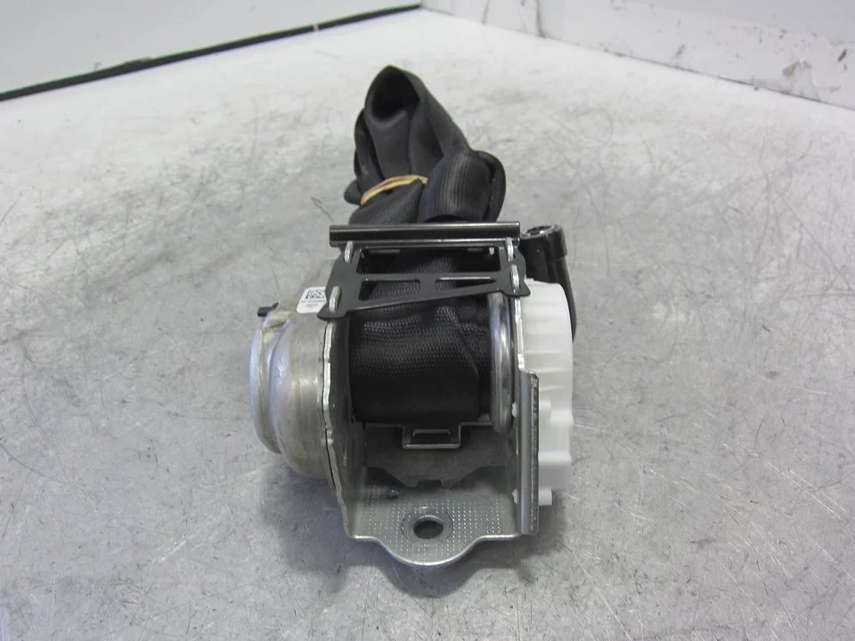 Foto de CINTURON SEGURIDAD TRASERO DERECHO BMW SERIE X3 (G01) 3.0 24V Turbodiesel (265 CV / 195 KW) referencia 34197178A
