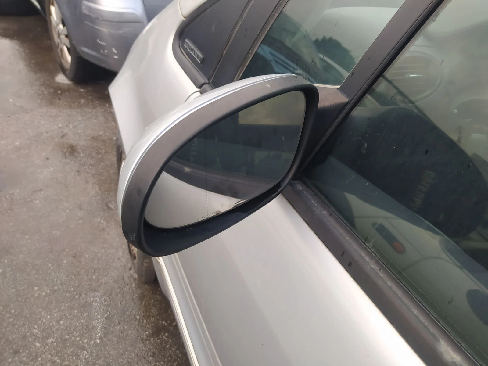 Foto de RETROVISOR IZQUIERDO MERCEDES-BENZ CLASE A (BM 168) 1.6 CAT (102 CV / 75 KW)