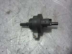 Foto de VALVULA AIRE ADICIONAL RENAULT CLIO III 1.2  (75 CV / 55 KW) referencia 2580119A