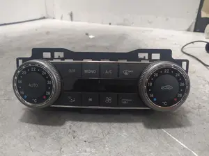 Foto de MANDO CALEFACCION / AIRE ACONDICIONADO MERCEDES-BENZ CLASE C (BM 204) BERLINA 2.2 CDI CAT (170 CV / 125 KW) referencia 2048309385