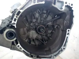 Foto de CAJA CAMBIOS RENAULT MEGANE III BERLINA 5P 1.2 TCE (132 CV / 97 KW) referencia TL4068 foto 9