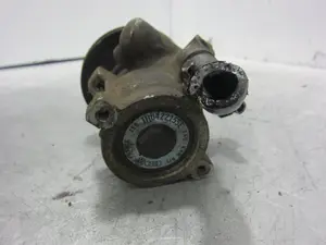Foto de BOMBA DIRECCION SEAT IBIZA (6K1) referencia 1H0422155E foto 4