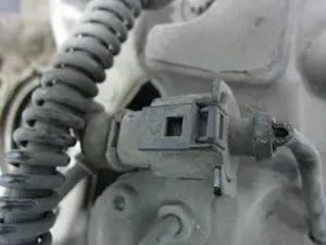 Foto de PINZA DE FRENO TRASERA DERECHA PORSCHE CAYENNE (TIPO 92A) referencia 7P0615424 foto 5