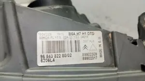 Foto de FARO DERECHO CITROEN C4 COUPE 1.4 16V (88 CV / 65 KW) referencia 9684382280 foto 6
