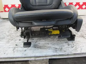 Foto de JUEGO ASIENTOS COMPLETO BMW SERIE X3 (G01) 3.0 24V Turbodiesel (265 CV / 195 KW) foto 26