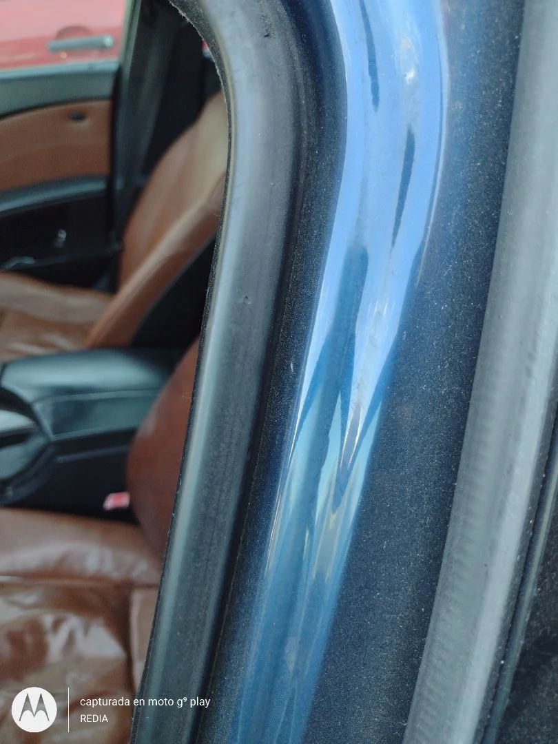 Foto de GOMAS CONTORNO PUERTA BMW SERIE 5 BERLINA (E60) 3.0 Turbodiesel CAT (218 CV / 160 KW)