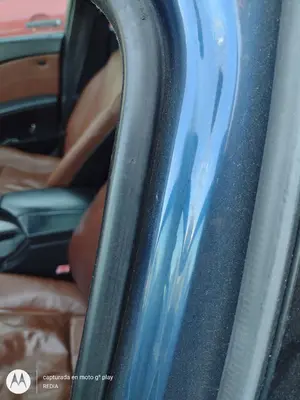 Foto de GOMAS CONTORNO PUERTA BMW SERIE 5 BERLINA (E60) 3.0 Turbodiesel CAT (218 CV / 160 KW)
