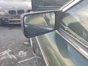 Foto de RETROVISOR IZQUIERDO JAGUAR XJ 4.0 CAT (222 CV / 163 KW) foto 3