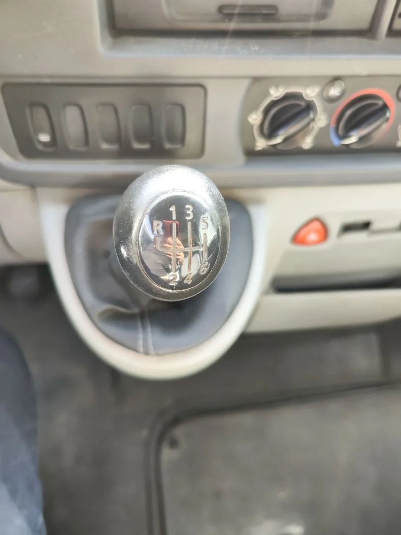 Foto de PALANCA CAMBIO NISSAN INTERSTAR (X70) 2.5 dCi Diesel CAT (114 CV / 84 KW)
