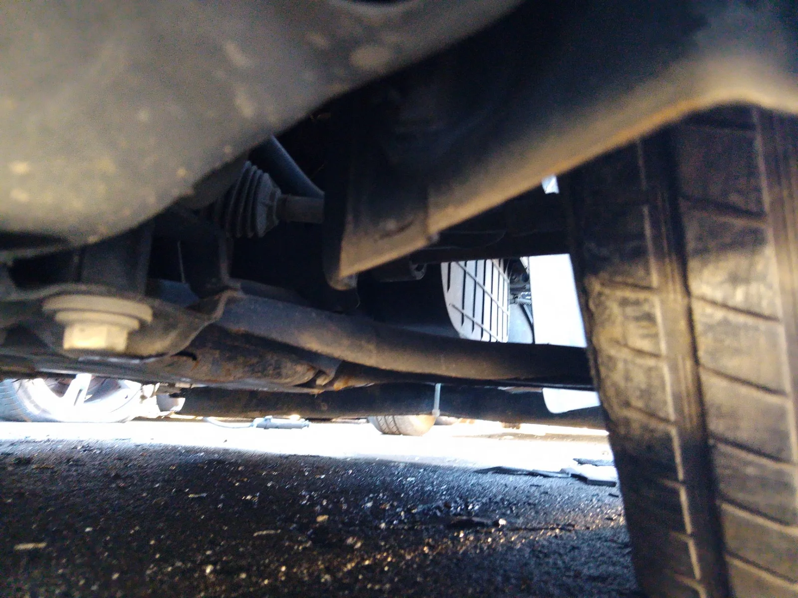 Foto de BARRA ESTABILIZADORA DELANTERA FORD FIESTA (CNN) 1.5 TDCi CAT (75 CV / 55 KW) referencia 1562799