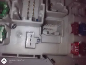 Foto de CAJA RELES / FUSIBLES SMART FORFOUR 1.1 CAT (75 CV / 55 KW) referencia A4545400024 foto 7
