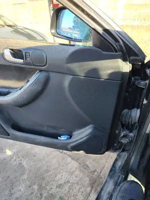 Foto de ELEVALUNAS DELANTERO IZQUIERDO AUDI A3 (8L) 1.6  (102 CV / 75 KW) referencia 8L3837461