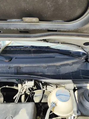 Foto de BRAZO LIMPIA DELANTERO IZQUIERDO SEAT IBIZA (6K1) 1.4  (60 CV / 44 KW)
